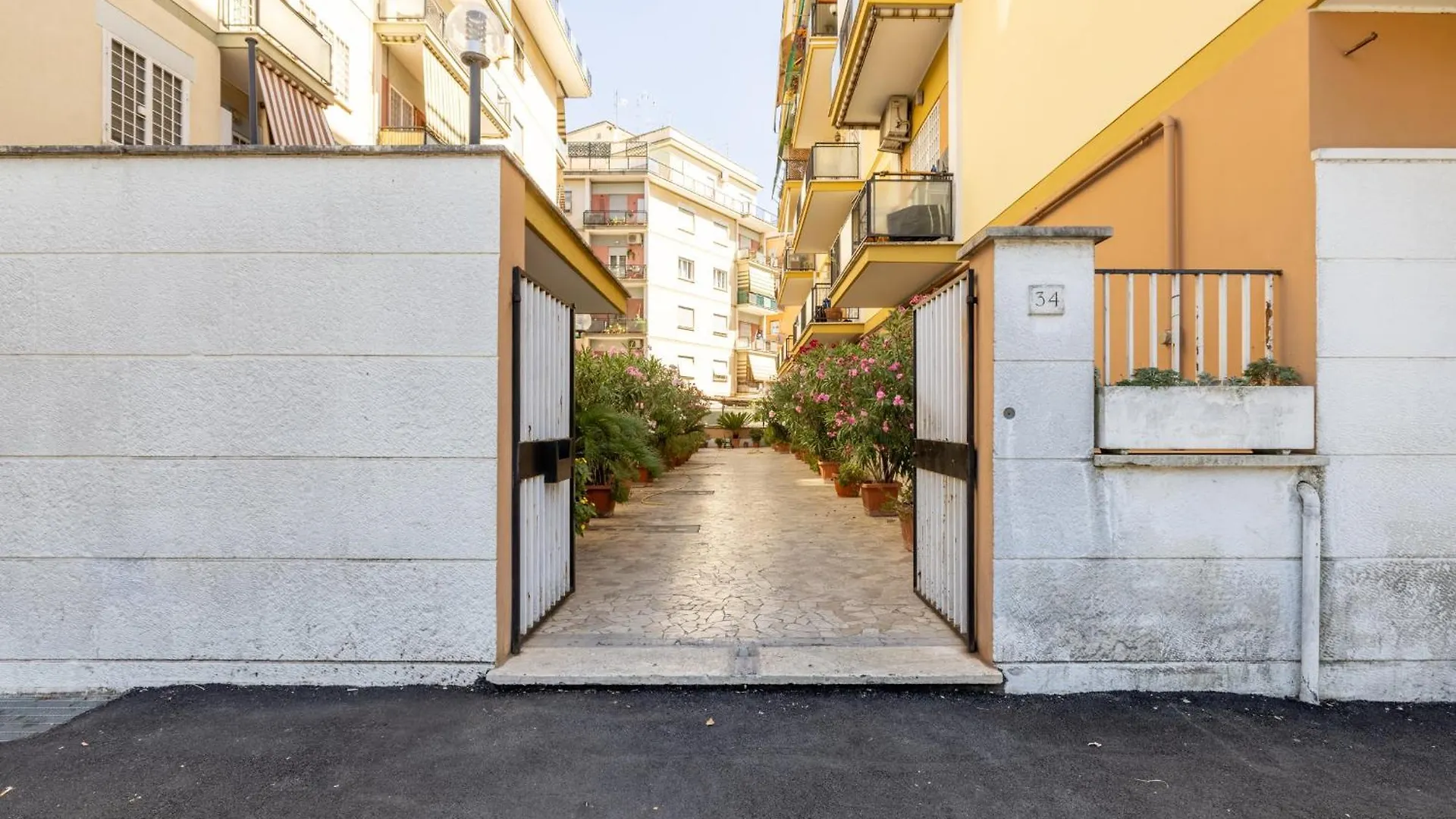 Aurelia Dream With Terrace Apartment Rome